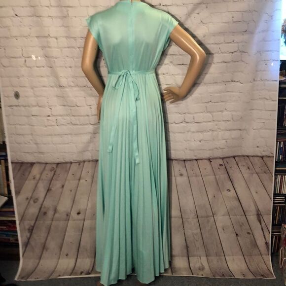 Vintage Mint Green Hostess or Cruise Dress 1970s Does 1930s No Tags Small Medium - Picture 7 of 8